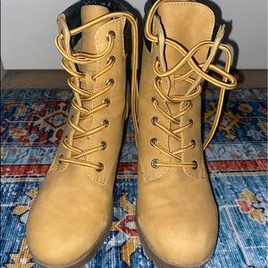 Route 66 3” Heeled Beige Workboots